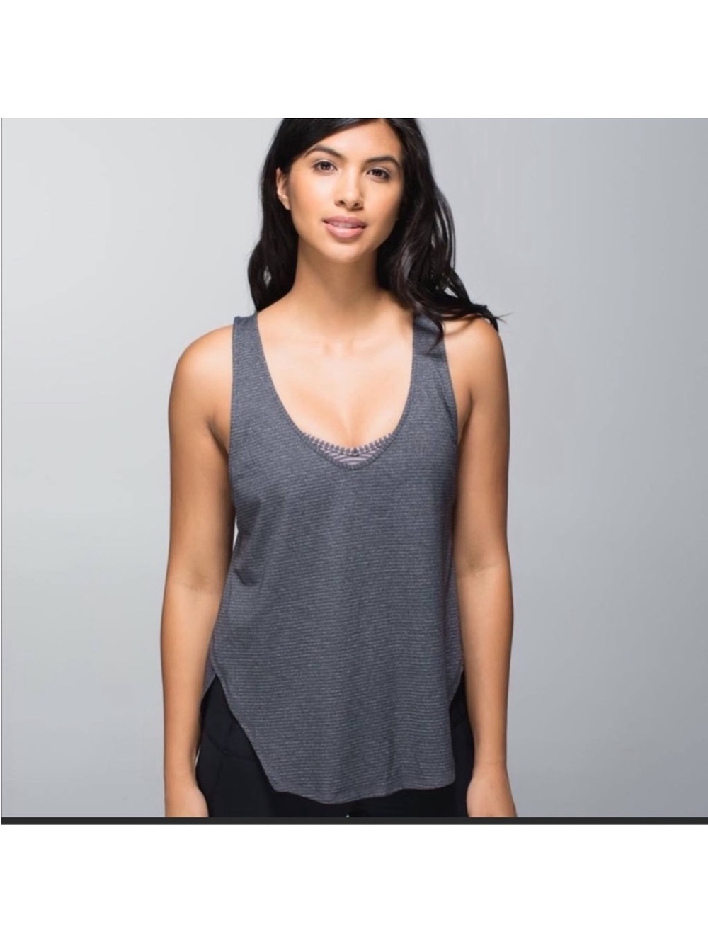 lululemon athletica seek the heat heathered black with strips